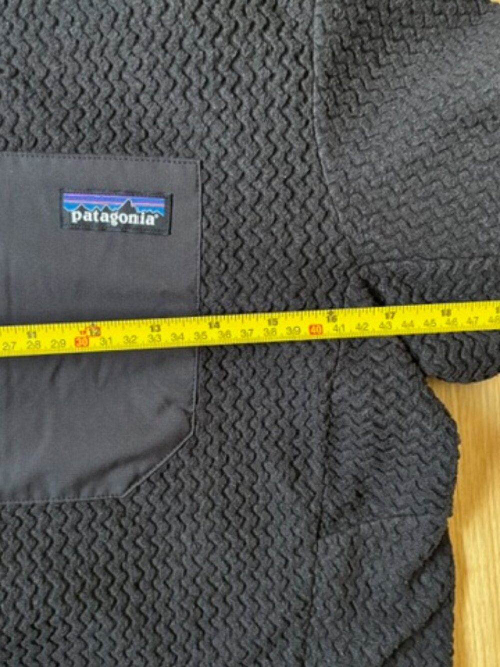 Men's R1 Fleece Pullover - Picture 8 of 9